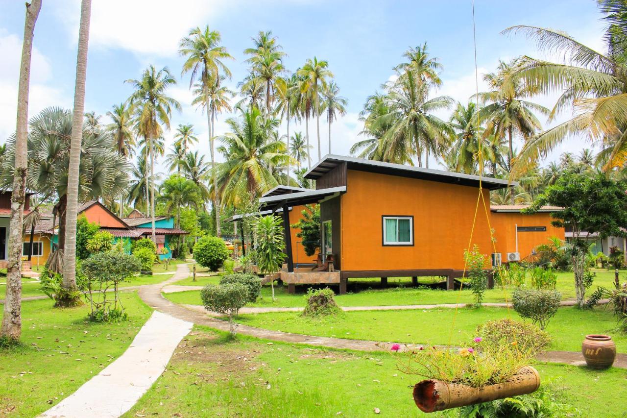 Koh Kood Far East Resort Ko Kut Exterior photo