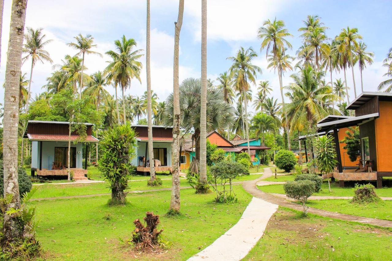 Koh Kood Far East Resort Ko Kut Exterior photo