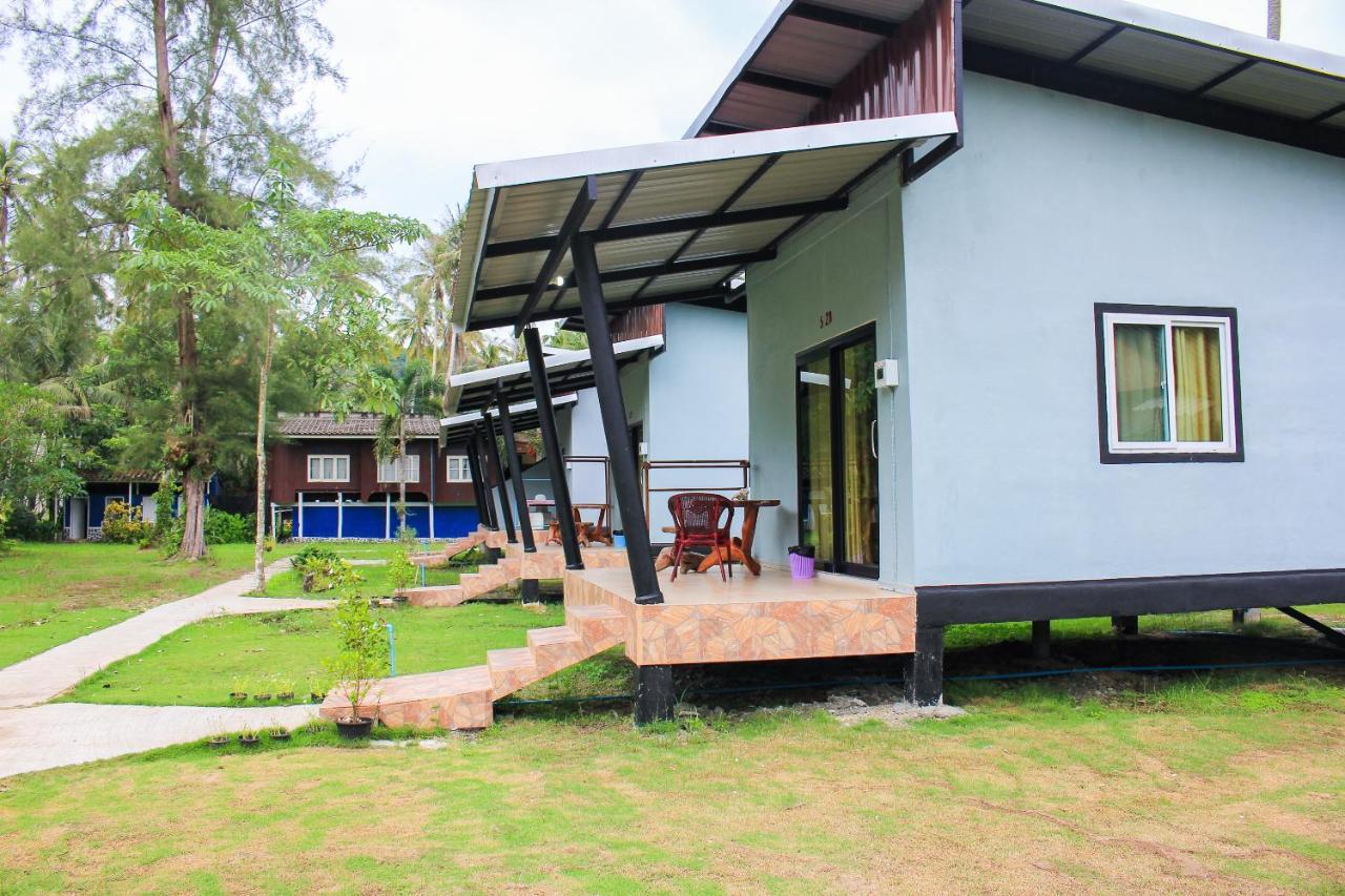 Koh Kood Far East Resort Ko Kut Exterior photo