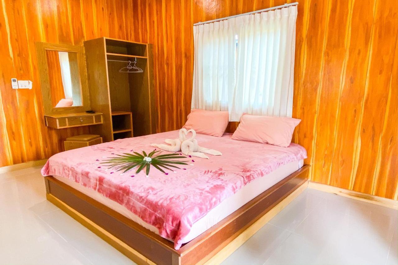 Koh Kood Far East Resort Ko Kut Exterior photo