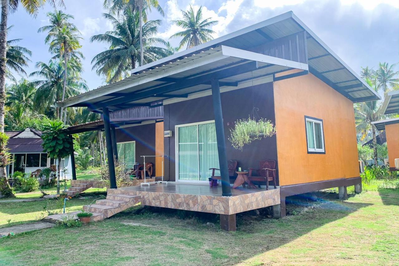 Koh Kood Far East Resort Ko Kut Exterior photo