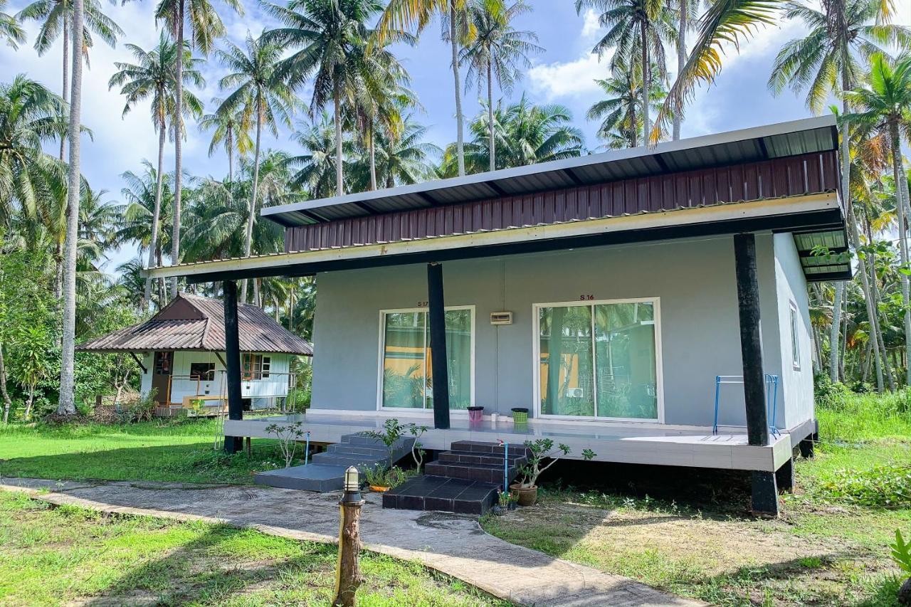 Koh Kood Far East Resort Ko Kut Exterior photo