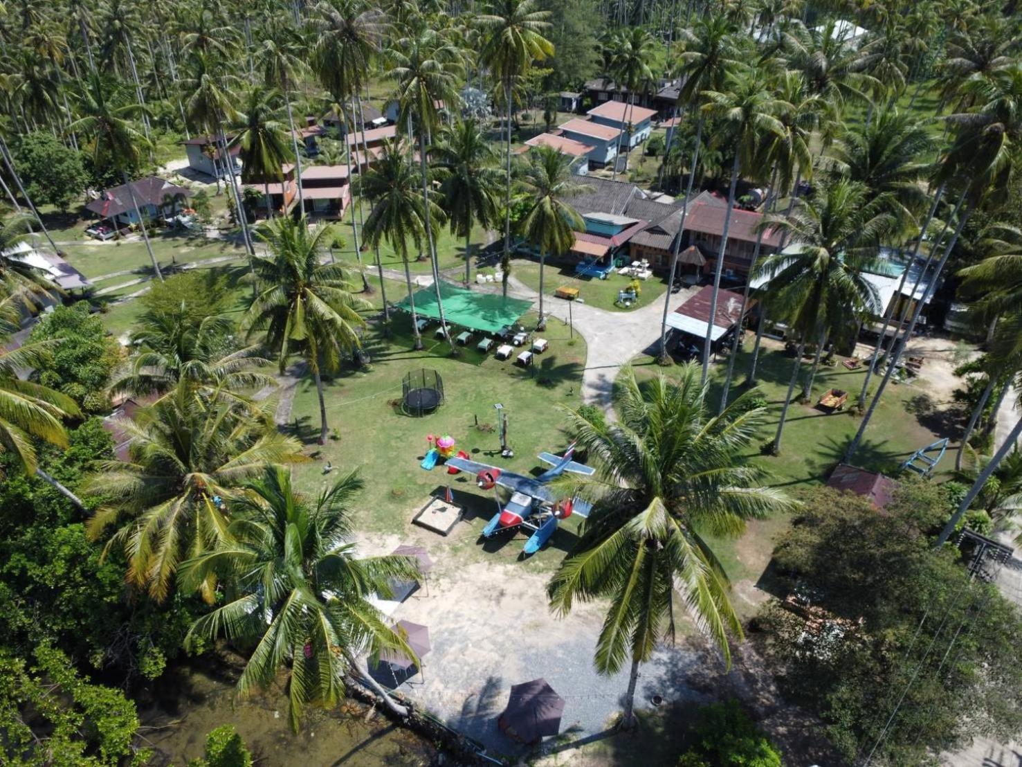 Koh Kood Far East Resort Ko Kut Exterior photo